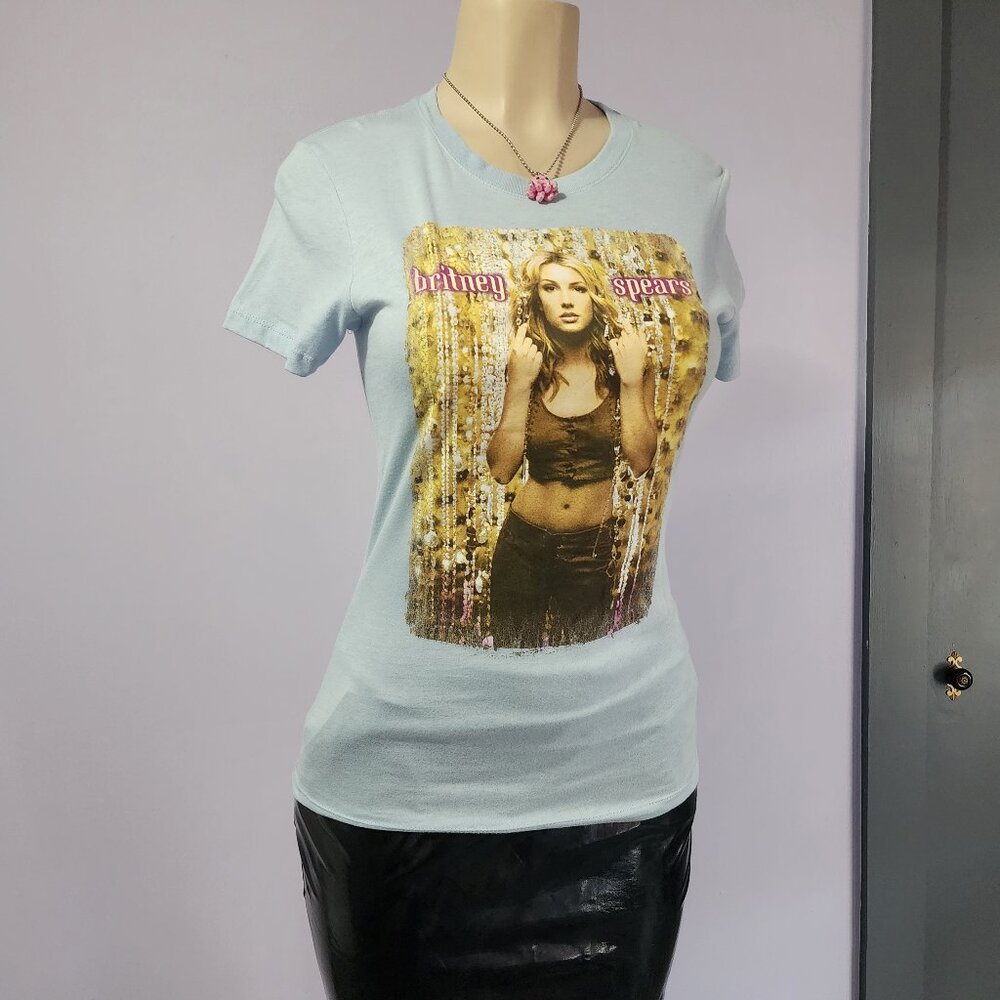 Vintage Hot Topic Startee Apparel Oops!... I Did It Again Britney Spears Shirt S